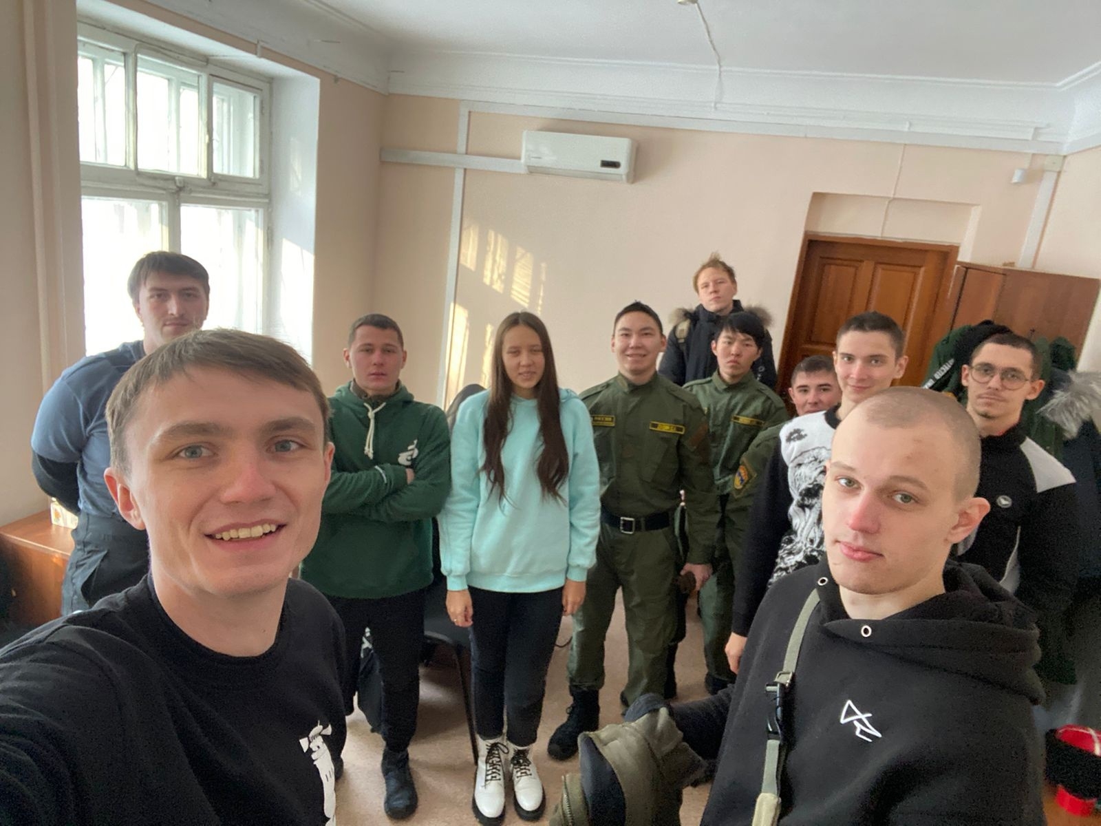 Студенты Иркутского ГАУ приняли участие в мероприятиях, посвященных Дню Героев Отечества фото