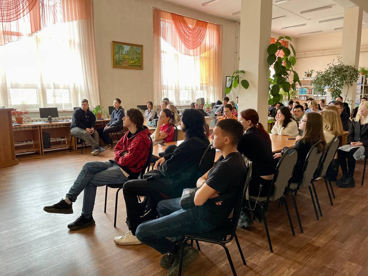 Кинопоказ в рамках Всероссийского просветительского проекта «Знание.Кино» прошел в Иркутском аграрном университете фото