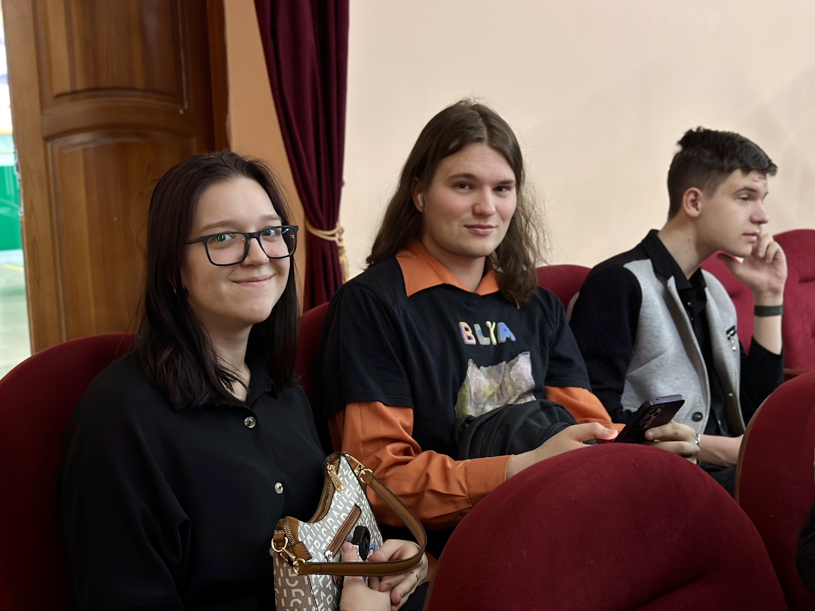 В Иркутском ГАУ прошла серия тематических кинопоказов, приуроченных к 80-летию Победы в Великой Отечественной войне фото