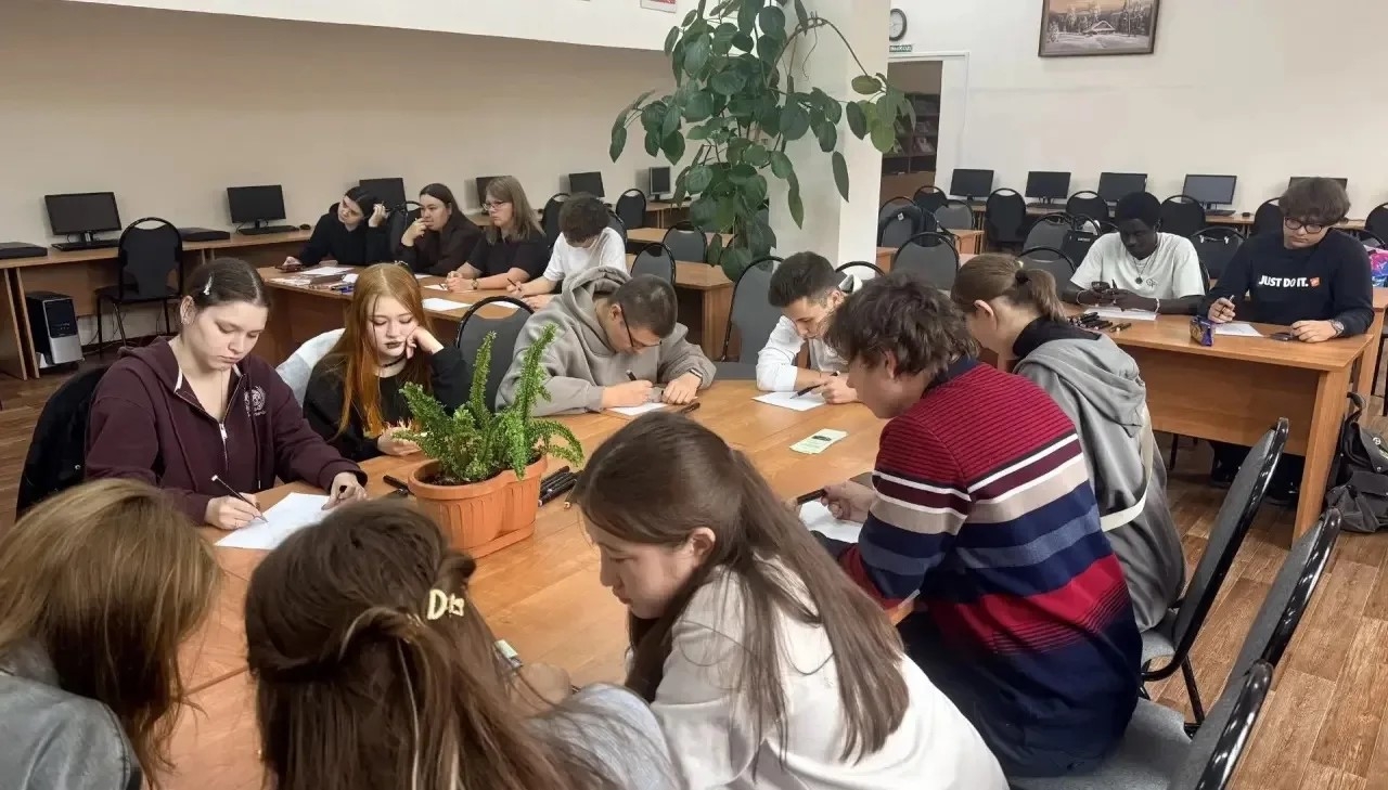 В Иркутском ГАУ прошли мероприятия, посвященные Дню солидарности в борьбе с терроризмом фото